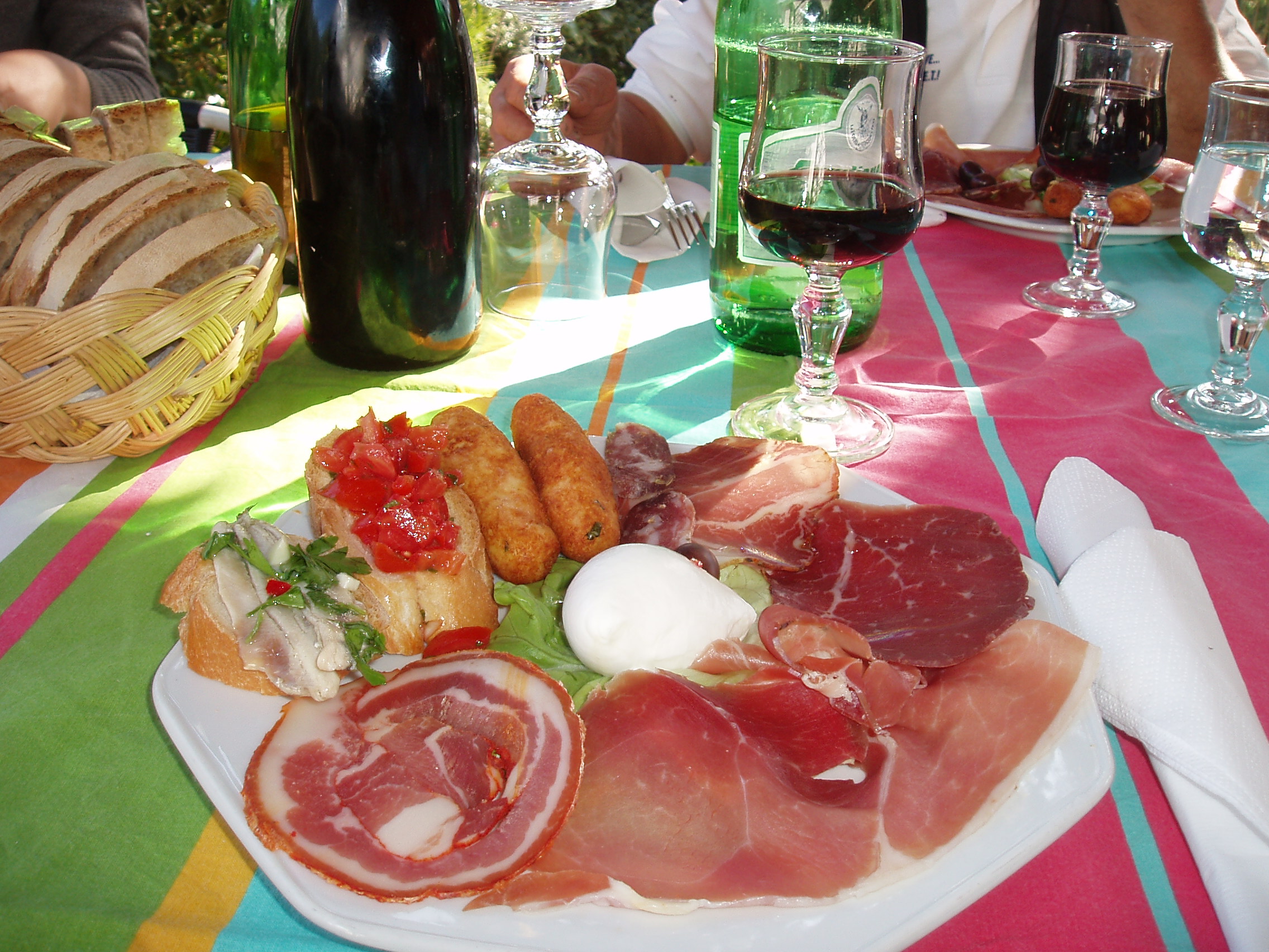 Not your average picnic lunch at I Moresani